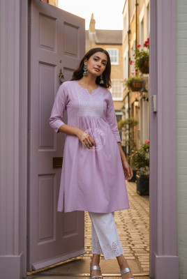 Purple Cotton Dobby Solid Kurta With Sequins