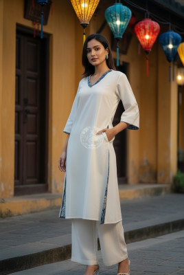 Off White Cotton Contrast Printed V-Neck A-Line Kurta