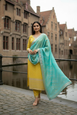 Light Green Chanderi Embellished Suit Set With Sequins