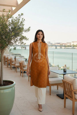 Mustard Viscose Blend Woven Design Kurta With Zari