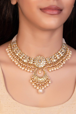 Manusha Necklace And Maheshwari Chandbalis Polki Set