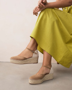 Sand Standard/Wide Fit Closed Toe Platform Espadrille Wedges