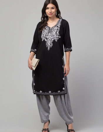 Women Loose Fit Salwar